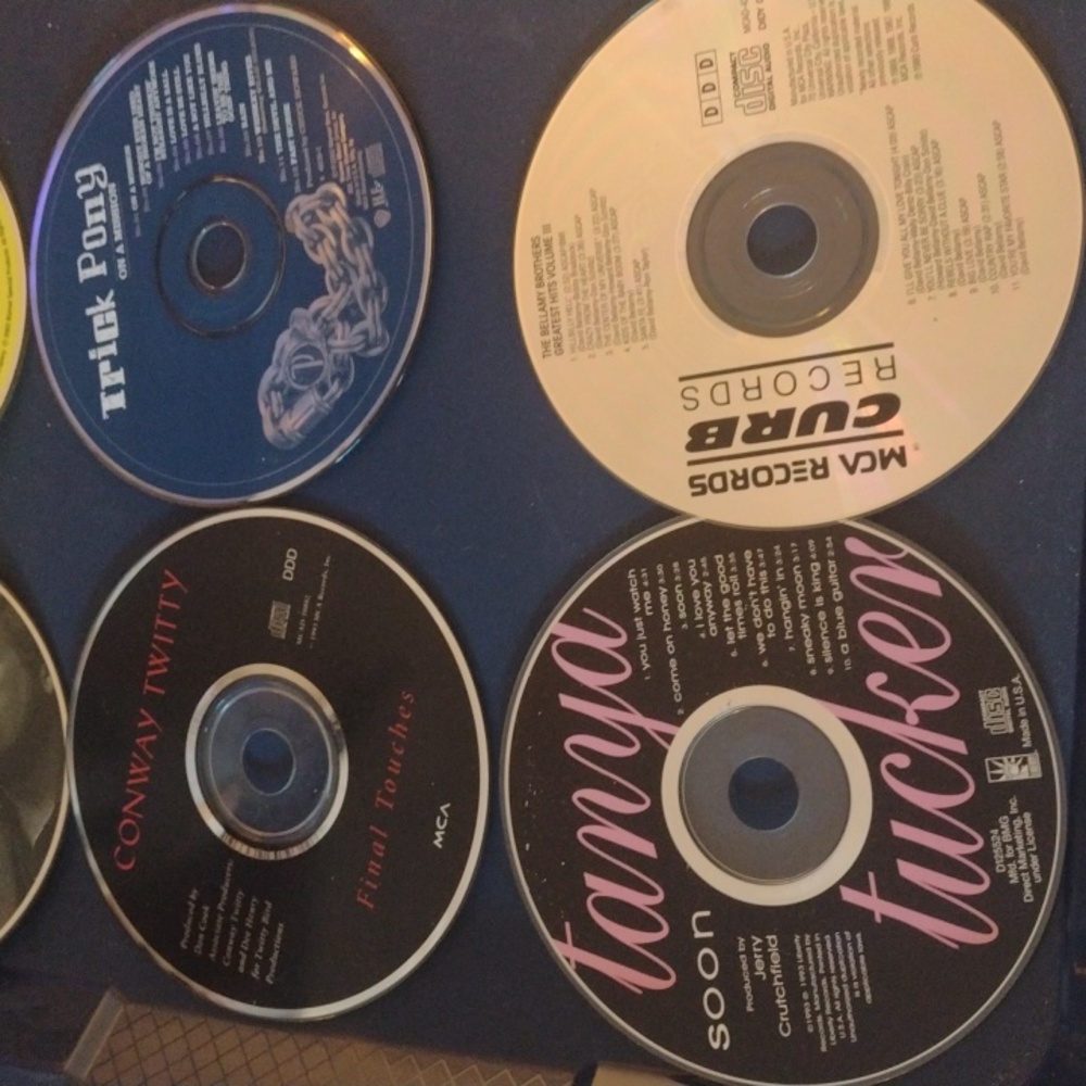 Assorted Country Music CD Collection - Picture 4 of 5